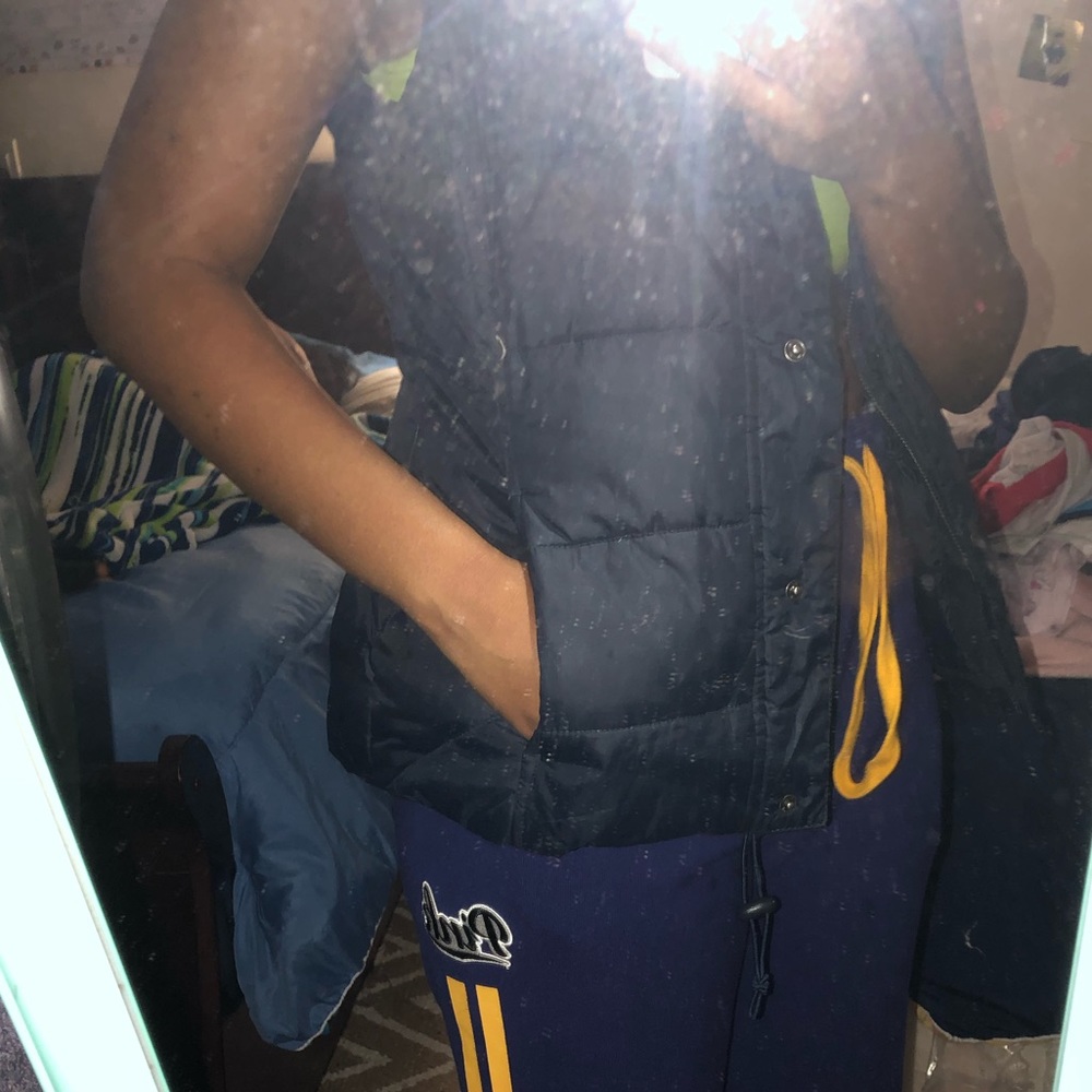 Sarah Jessica Parker navy blue vest